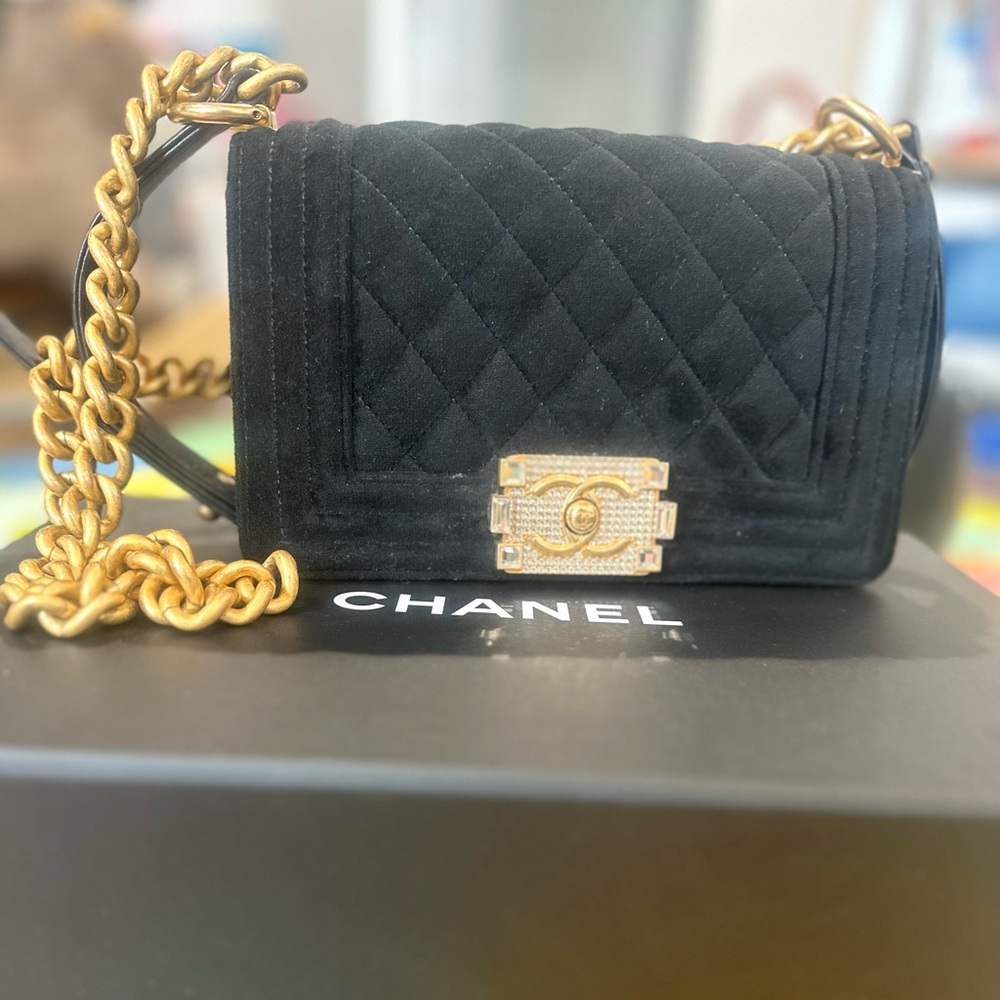 Chanel Black Quilted Bag with Gold Chain